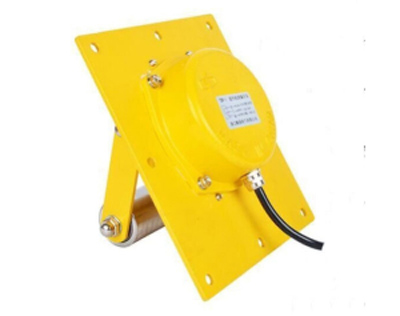 KPT1-12-45、KPT2-10-35跑偏開關(guān)、KPT1A-20-35跑偏開關(guān)檢測器價格