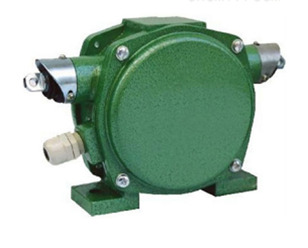 KPT2-12-30、KPT2-20-35兩級跑偏開關(guān)、KPT-10-45 XLPP-1兩級跑偏開關(guān)價格