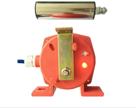 XA-02GKH-10-30-A卓信220V 不銹鋼跑偏開關(guān)、XCRT115跑偏限位開關(guān)電廠用價格