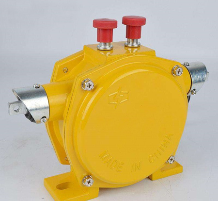 DC20-450V/10A拉線開關(guān)XTD-KR-FC、DCX-K-1DCX-K-2雙向拉繩開關(guān)拉線傳感器價(jià)格
