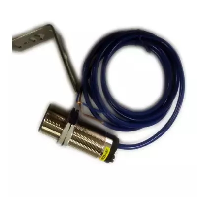 SS2-220V-B-1提升機(jī)速度開關(guān)、SSS-HL速度傳感器安裝在被傳動軸旁廠家